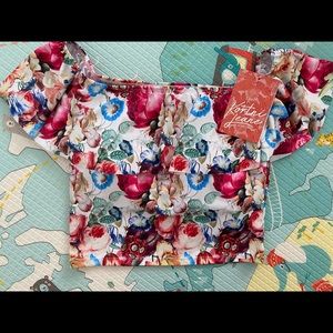 NWT KJ Vintage Floral Top